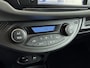 Toyota Yaris 1.5 Hybrid Dynamic Bi-Tone | Climate control | Lichtmetalen velgen |
