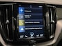 Volvo XC60 2.0 T4 R-Design Navigatie | Stoelverwarming | Trekhaak | Climate | | Achteruitrijcamera | Apple Carplay/Android Auto|telefoonintegratie premium | Bandenspanningscontrolesysteem