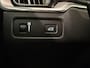 Volvo XC60 2.0 T4 R-Design Navigatie | Stoelverwarming | Trekhaak | Climate | | Achteruitrijcamera | Apple Carplay/Android Auto|telefoonintegratie premium | Bandenspanningscontrolesysteem
