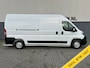 Opel Movano 2.2D 120 L3H2 Camera Cruise-Control EURO6.3 Elek.Ramen SchuifdeurRechts VolledigTussenschot Edition Sidebars Treeplank Dab Bluetooth Airco Elek.Spiegels DealerOnderhouden 6-Versn. 2500 kg trekvermogen