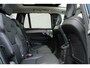 Volvo XC90 T8 Recharge AWD Ultra Bright | Luchtvering | Semi-elektrische trekhaak | Panoramadak met schuif-/kantelfunctie | Verwarmbare voorstoelen met massagefunctie en ventilatie | Verwarmbare achterbank | Premium audio by Bowers & Wilkins | Standkachel | 360° Parkeercamera |