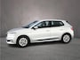 Skoda Fabia Ambition 1.0 TSI 110pk DSG Automaat Cruise control, Parkeersensoren, Airco, DAB, Radio, Stoelverwarming, LED koplampen, App connect