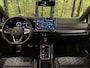 Volkswagen Golf 1.5 eTSI R-Line Edition | Apple Carplay | Stuurverwarming | Head-up-Display | Zwenkhaak | Achteruitrijcamera | Navigatie |