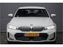 BMW 3-Serie 330e High Executive M-Sport Trekhaak Stoelverwarming HiFi 19"