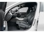 BMW 3-Serie 330e High Executive M-Sport Trekhaak Stoelverwarming HiFi 19"