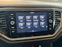 Volkswagen T-Roc 1.5 TSI Style Automaat - Climate control - Cruise control - Parkeersensoren voor en achter - Achteruitrijcamera - Stuurverwarming - Stoelverwarming - Dakrails - Bluetooth - Start/stop systeem - Stuur multi