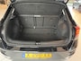 Volkswagen T-Roc 1.5 TSI Style Automaat - Climate control - Cruise control - Parkeersensoren voor en achter - Achteruitrijcamera - Stuurverwarming - Stoelverwarming - Dakrails - Bluetooth - Start/stop systeem - Stuur multi