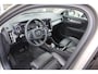 Volvo XC40 T4 Automaat Recharge Inscription | 360 Camera | El. Trekhaak | Verw. Voorstoelen | Adapt. Cruise | 19" LMV