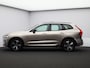 Volvo XC60 2.0 T6 Plug-in hybrid AWD Plus Dark / Trekhaak / Panoramadak / 360 Camera / Elektrische Stoelen / Stoel+Stuurverwarming / Adaptive Cruise / Lederen Bekleding / Keyless /