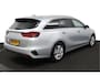 Kia Ceed Sportswagon 1.5 T-GDi DynamicPlusLine Apple Carplay/Android Auto - Cruise Control - Dodehoekdetectie - Navigatie - Stuur/Stoelverwarming - Fabrieksgarantie tot 09-2031
