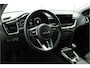 Kia Ceed Sportswagon 1.5 T-GDi DynamicPlusLine Apple Carplay/Android Auto - Cruise Control - Dodehoekdetectie - Navigatie - Stuur/Stoelverwarming - Fabrieksgarantie tot 09-2031