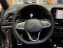 Volkswagen T-Roc 1.5 TSI 150pk DSG R-Line Edition / NIEUWE AUTO