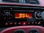 Fiat Panda 0.9 TwinAir Lounge Automaat Trekhaak, Bluetooth, Radio-CD Speler, Airco