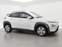Hyundai Kona Electric EV PREMIUM 64 KWH + LEDER | HEAD-UP | STUUR/STOELVERWARMING | CAMERA | ADAPTIVE CRUISE CONTROL