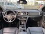 Kia Sportage 1.6 GDI Design Edition / NL-Auto / Volledig Dealer Onderhouden / JBL-Audio / Keyless / Vol-Leder / DAB / Apple-Carplay&Android-Auto / Navi / Camera / Stuur+Stoelverwarming / Achterbank Verwarming / Elektrisch Verstelbare Voorstoelen / Cruise-Control / Climate-Control / AFN-Trekhaak / PDC / LMV 19'' / ENZ.