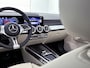 Mercedes-Benz EQB 250+ Business Solution Luxury 71 kWh | GUARD 360° Voertuigbescherming Plus | Smartphone integratie | Panoramaschuifdak | Stoelverwarming voor | Dodehoekassistent | Donkergetint glas achter |