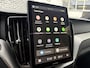 Volvo XC60 2.0 T6 Plug-in hybrid AWD Plus Black Edition | Facelift | Adaptieve Cruise Control | Panoramadak | Harman Kardon Audio | 21" Velgen | 360° Parkeercamera | Stoel-/Stuurverwarming |