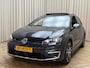 Volkswagen Golf 1.4 TSI GTE *Panoramadak* Org.NL! / Keyless / Carplay / Stoelverwarming / Cruise / Navigatie / Camera / 18'' LMV