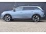 Peugeot 5008 1.6 Plug-in Hybrid 195 Allure 7p. 8 Jaar Garantie! | 360 Camera | Seat Pack | Drive Assist Pack | Panoramic Navigation Pack | Full-LED | Sfeerverlichting | Adaptive Cruise | !!
