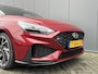 Hyundai i30 1.5 T-GDi 160pk MHEV N-Line Leder | Camera | Climate | Keyless | Full - Led | Navigatie | Alcantara | 18" Lichtmetaal | Winterpakket | Adapt. Cruisecontrol | Parkeer Assistent | Dodenhoeksensoren | Elek. Stoelen incl. g