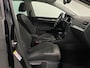Volkswagen Golf 1.5 TSI Highline Business R -Line App-connect Panodak Trekhaak 18inch LED Virtual Massagestoel