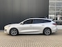 Ford Focus 1.0 EcoBoost Hybrid 125 pk ST Line Wagon SYNC4 Navigatie touchscreen - Winter Pack - Parkeersensoren voor en achter