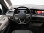 Volkswagen Multivan 1.4 eHybrid 218 pk DSG L2 7-persoons. | Achteruitrijcamera | Navigatie | Carplay | 3-zone Climatronic