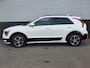 Kia Niro 1.6 GDi Hybrid DynamicPlusLine Schuif-/kanteldak, dodehoek detectie, parkeersensoren v&a, stoel- & stuurwiel verwarming, navigatie, Apple CarPlay/Android Auto, achteruitrij camera