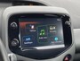 Toyota Aygo 1.0 VVT-i x-play limited NL-auto, boekjes compleet! Navigatie Apple CarPlay/Android Auto, achteruitrij camera, airco, neerklapbare achterbank,