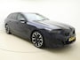 BMW 5-Serie Touring 550e xDrive M Sport PRO -Bowers & Wilkins -Stoelventilatie -Carbon Pakket -Trekhaak -Stoelverwarming Achter -Pano Dak -Iconic Glow