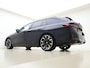 BMW 5-Serie Touring 550e xDrive M Sport PRO -Bowers & Wilkins -Stoelventilatie -Carbon Pakket -Trekhaak -Stoelverwarming Achter -Pano Dak -Iconic Glow