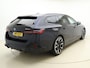BMW 5-Serie Touring 550e xDrive M Sport PRO -Bowers & Wilkins -Stoelventilatie -Carbon Pakket -Trekhaak -Stoelverwarming Achter -Pano Dak -Iconic Glow