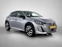 Peugeot 208 1.2 Hybrid GT 145pk Automaat | Navigatie | Climate Control | Adaptieve Cruise Control | Camera Voor + Achter | Interieurverlichting | Dodehoekdetectie | 17" LMV | Apple Carplay/Android Auto |