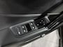 Audi Q2 35 TFSI CoD S-Line / AUTOMAAT/ 2X S-LINE/ 150 PK/ PARK.SENSOREN V+A/ CRUISE CONTROL/ STOEL VERWARM./ BLUETOOTH/ NAVI/ SPRAAK BEDIENING/ RADIO/ LED/ CLIMA/ ISOFIX/ 18'' LMV