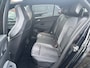 Volkswagen Golf 1.5 eTSI R-Line, Pano dak, Harman&Kardon, IQ. Light, Stoel- & Stuurverwarming,ACC, 18'' L.M. velgen, Trekhaak