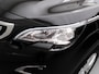Peugeot 3008 1.2 PureTech Executive Deluxe (APPLE CARPLAY,LED,COMFORT-STOELEN,CLIMATE,CRUISE,TREKHAAK,LM-VELGEN,CAMERA,NIEUWE APK)