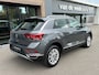 Volkswagen T-Roc 1.5 TSI 150pk DSG Style | Dode hoek | Camera | Keyless | Elek. Achterklep | Rijklaar incl. garantie