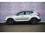 Volvo XC40 Single Motor Extended Range Plus 82 kWh | Verwarmbare voorstoelen | Verwarmbaar stuurwiel | Warmtepomp | Adaptieve cruisecontrol | BLIS |