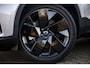 Volvo XC40 Single Motor Extended Range Plus 82 kWh | Verwarmbare voorstoelen | Verwarmbaar stuurwiel | Warmtepomp | Adaptieve cruisecontrol | BLIS |