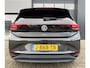 Volkswagen ID.3 First Max 58 kWh ✓SOH 94.5% ✓Panoramadak ✓Matrix LED ✓Full LED ✓Stuur- Stoelverwarming ✓Sfeerverlichting ✓Navigatie ✓Camera ✓Trekhaak ✓Lichtmetaal 20" ✓Parkeersensoren
