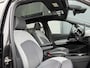 Volkswagen ID.3 First Max 58 kWh ✓SOH 94.5% ✓Panoramadak ✓Matrix LED ✓Full LED ✓Stuur- Stoelverwarming ✓Sfeerverlichting ✓Navigatie ✓Camera ✓Trekhaak ✓Lichtmetaal 20" ✓Parkeersensoren