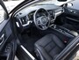Volvo V60 2.0 B4 Momentum Business 2e-Eig. & Keurig-Onderh. BOVAG-Garantie. NL-Auto.