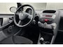 Toyota Aygo 1.0-12V Access | Airco | Radio-cd speler | Getint glas | 5 deurs