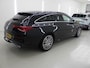 Mercedes-Benz CLA Shooting Brake 200 Aut. DCT Luxury BUITENKANS! Panodak Ambient Light Leder + Memory stoelen PDC VA+Camera Mulitibeam LED NAVI MBUX Augmented Reality NL Auto + NAP