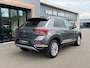 Volkswagen T-Roc 1.5 TSI 150pk DSG Style | Trekhaak | Navi | IQ light | Adapt. Cruise | Rijklaar incl. garantie