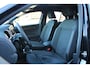 Volkswagen T-Roc 1.5 TSI 150pk R-Line DSG Automaat / Navigatie / APP Connect / LM velgen / Camera / Park Assist / Full LED / Afn trekhaak