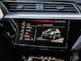 Audi e-tron Sportback 55 quattro S edition 95 kWh Panoramadak Luchtvering RS Zetels HUD B&O Matrix LED Rondomzicht Camera Apple CarPlay Black Edition