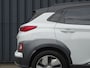 Hyundai Kona Electric EV Premium 64 kWh LED | Stoelkoeling | HUD | PDC