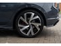 Volkswagen Golf 1.5 eTSI R-Line|IQ||Pano|Dealer onderhouden
