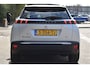 Peugeot e-2008 EV GT Pack 50 kWh 3-FASE VOL, OPEN DAK, CAMERA, DIGITALE TELLERS, CARPLAY, ADAPT.CC, FULL LED, 4SEASONS